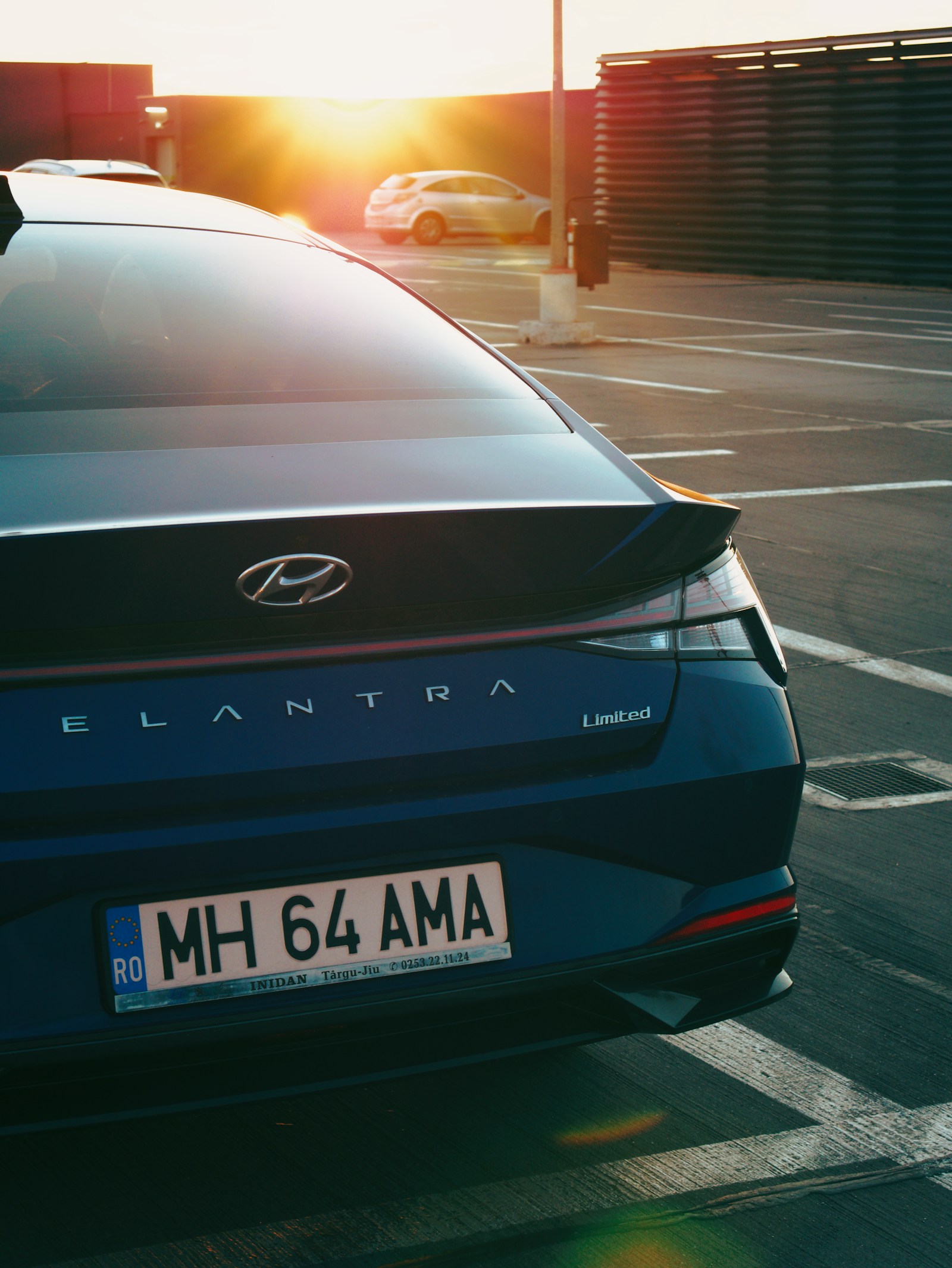 Hyundai Elantra 2023